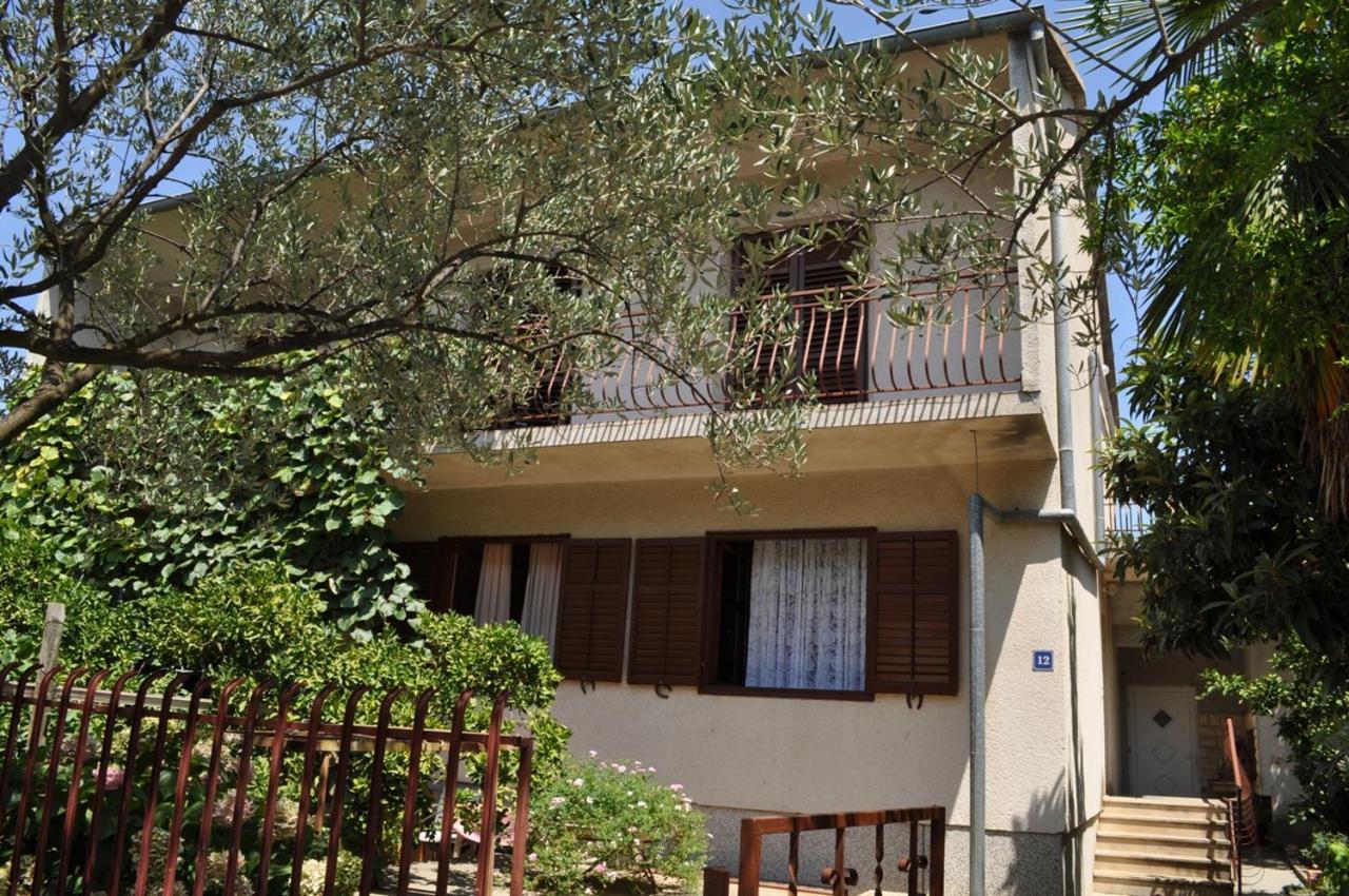 Apartman Kraljev Biograd Na Moru Exterior photo